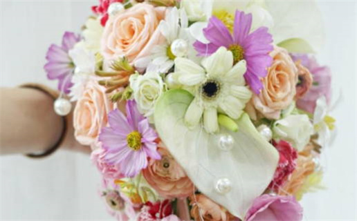 黄道吉日查询结婚(黄历2026黄道吉日查询结婚)