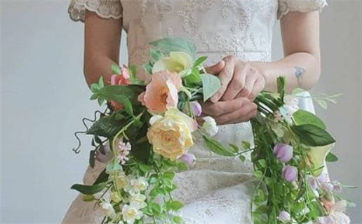 黄道吉日查询化妆品_化妆日子