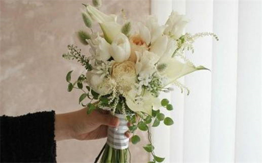 生辰八字算命揭秘与名字影响分析