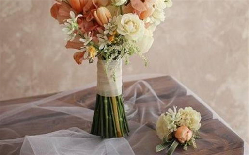 免费在线八字算命轻松了解你的命运与未来